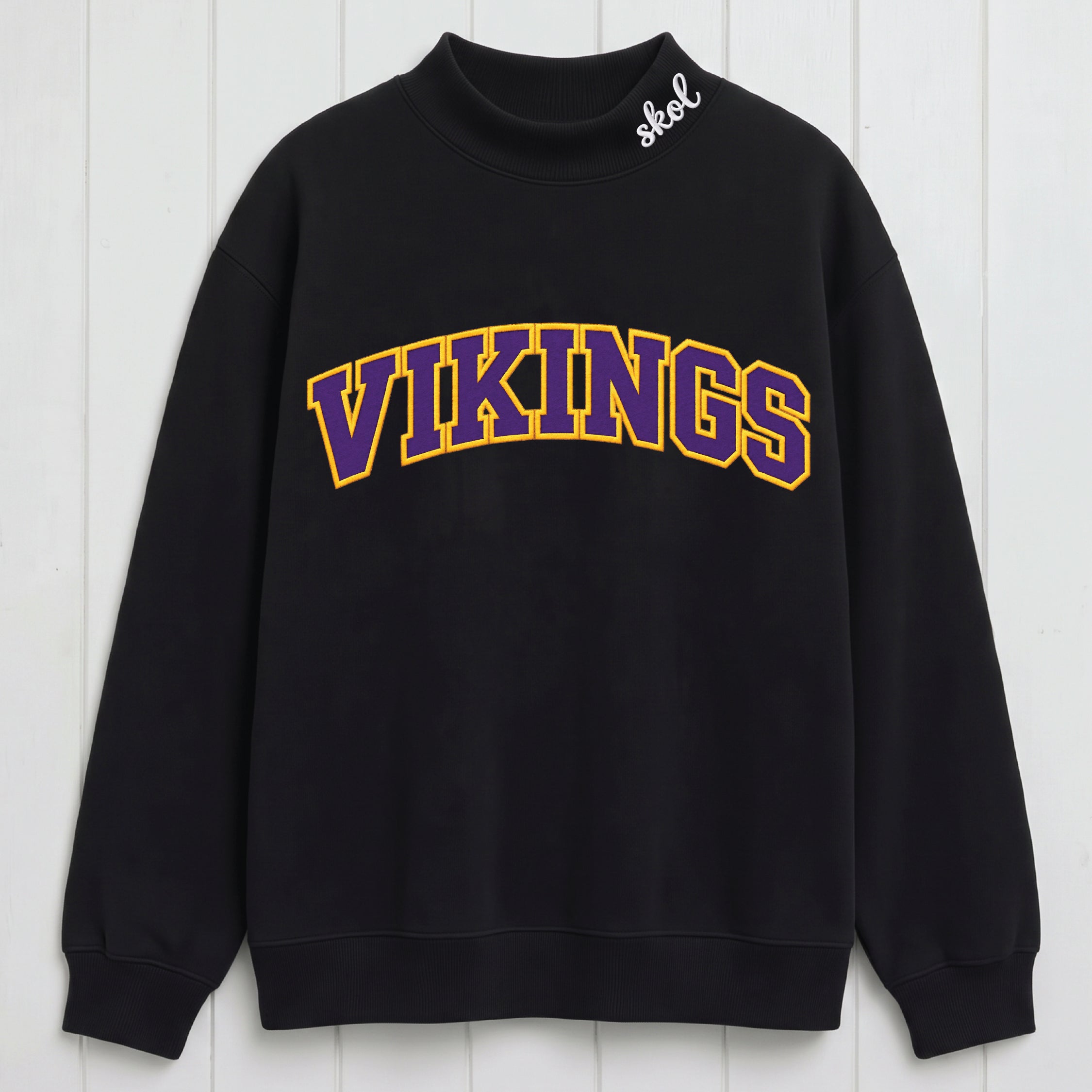 Classic Athletic Vikings Appliqué Embroidered Mock Neck