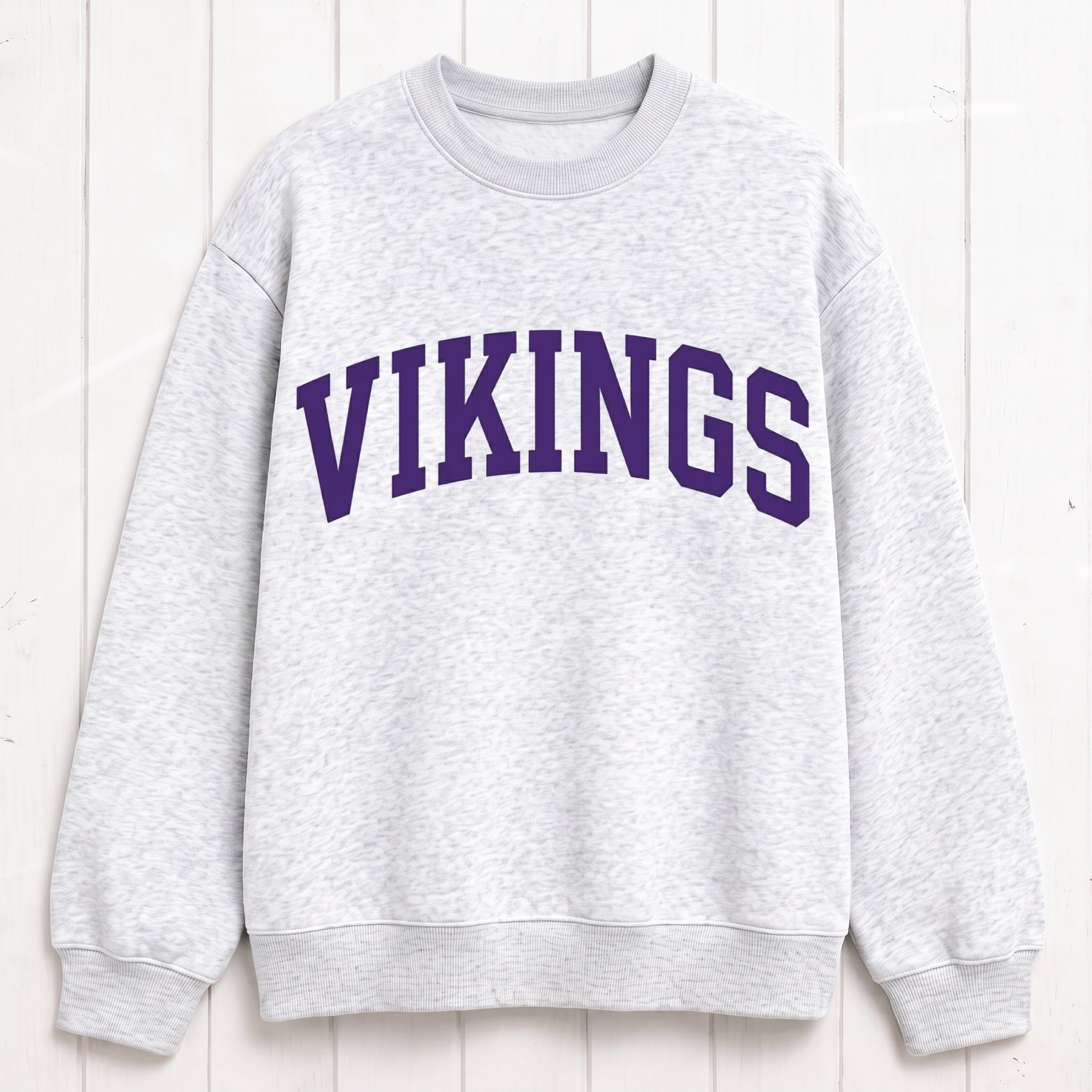 Classic Athletic Vikings Graphic Print Crewneck Vintage Sweatshirt