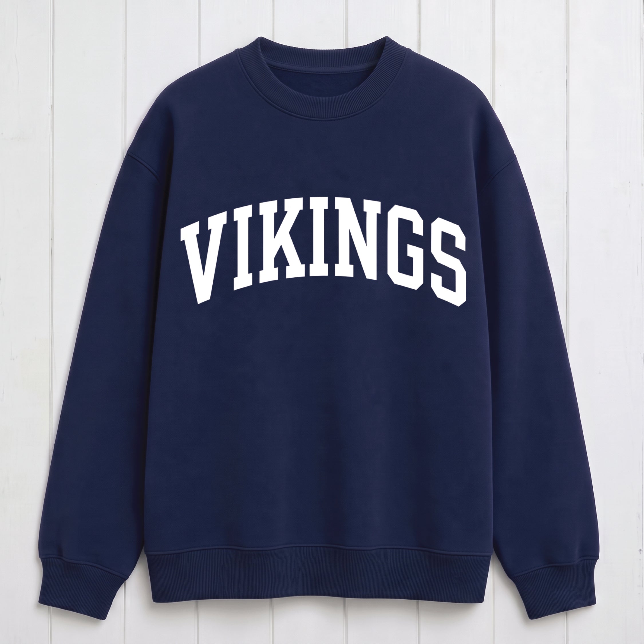 Classic Athletic Vikings Graphic Print Crewneck Vintage Sweatshirt