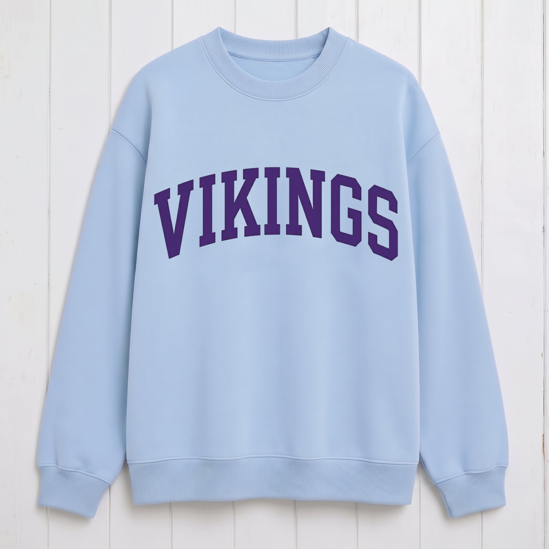 Classic Athletic Vikings Graphic Print Crewneck Vintage Sweatshirt